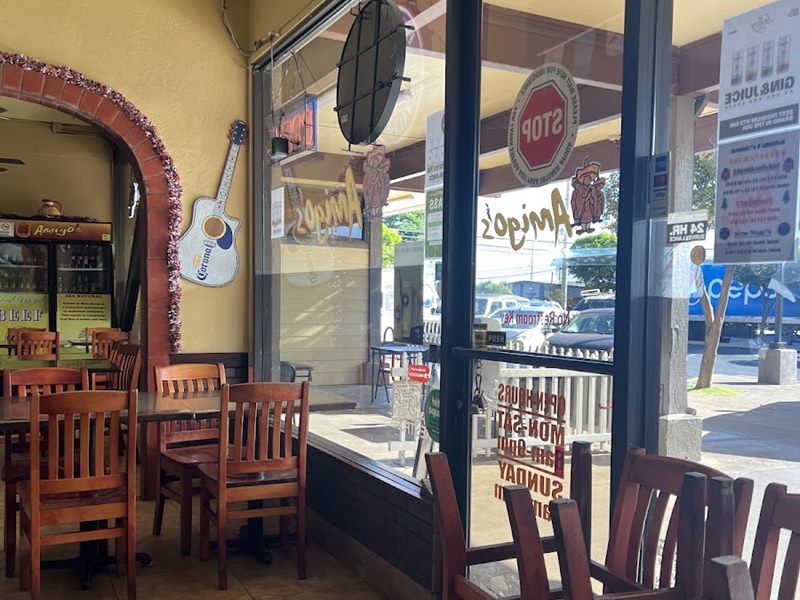 Amigo's interior